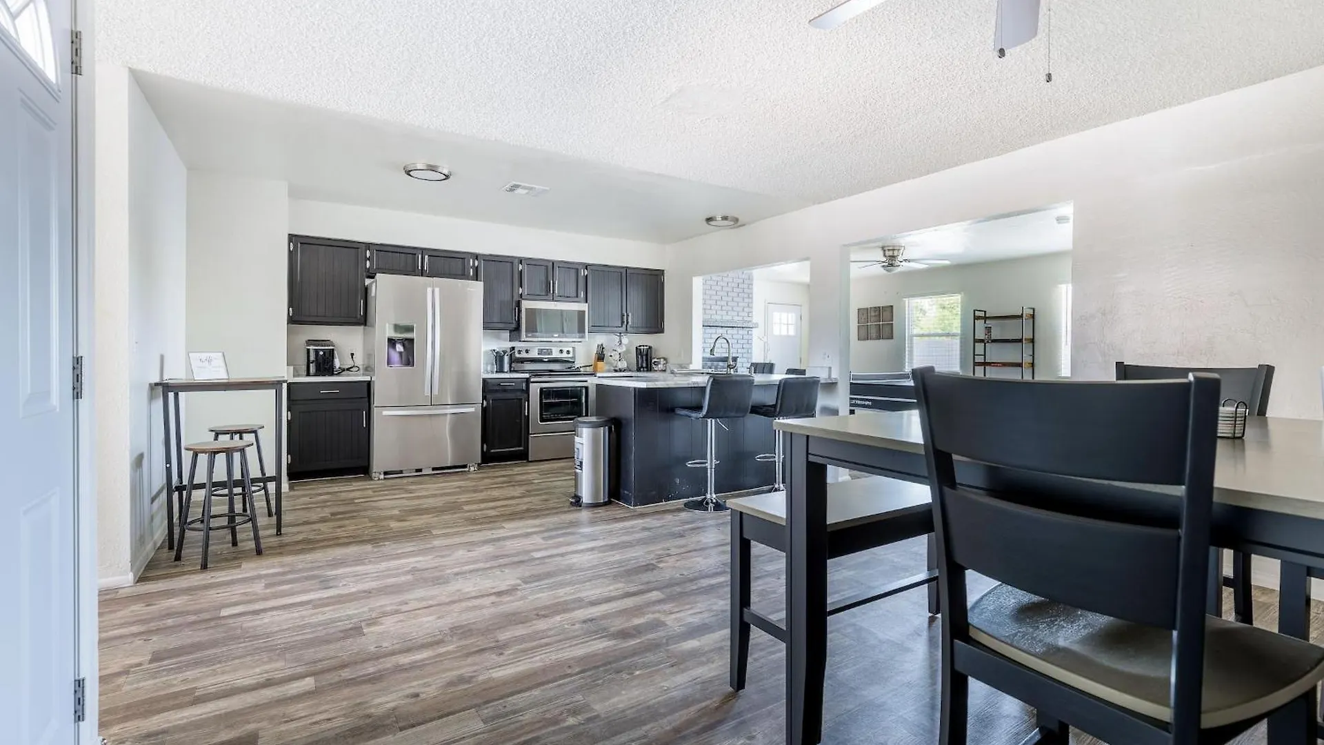 Cozy 3Br House Near Attractions & Shopping Apartment Phoenix